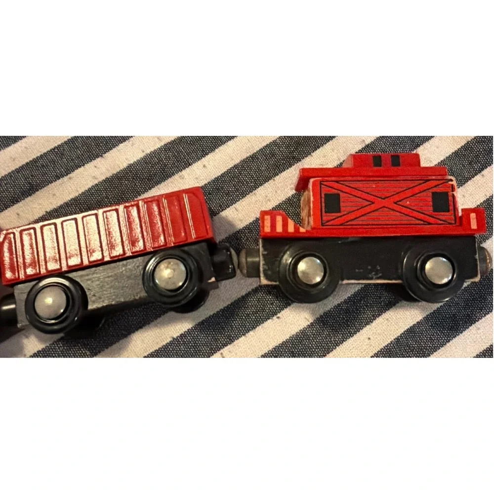 Maxim Enterprise wooden magnetic
